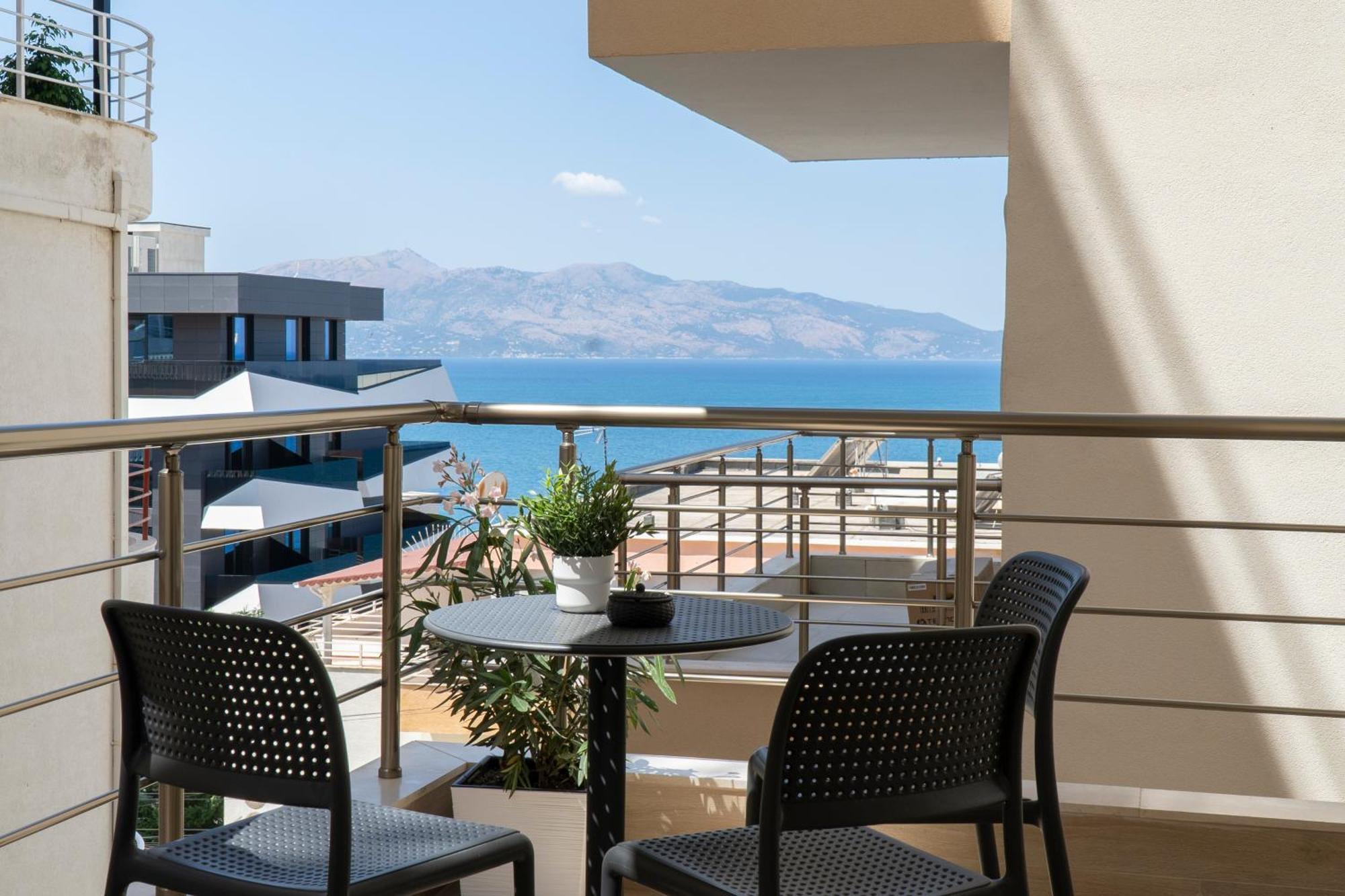 Mateo Apartments Sarandë Exterior foto